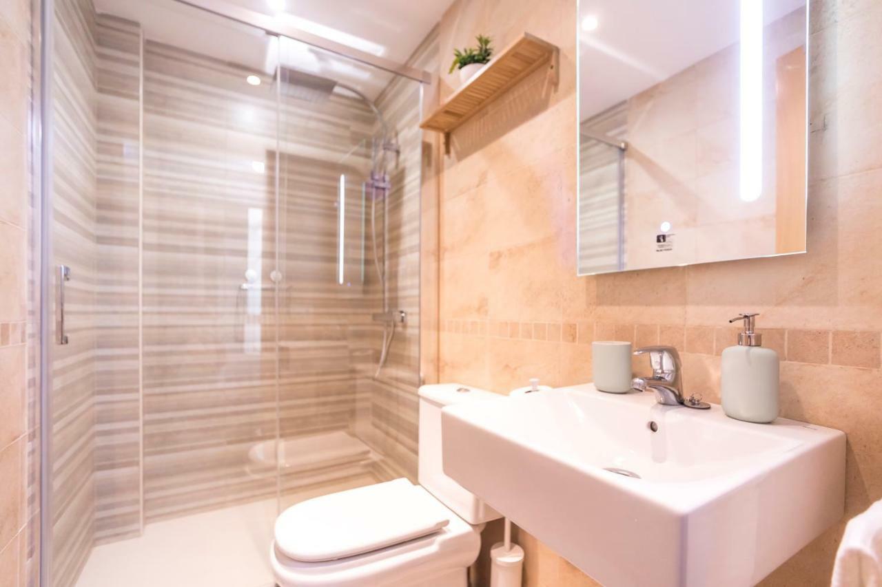 -Malagasunapts- Vibrant Historic City Centre מראה חיצוני תמונה
